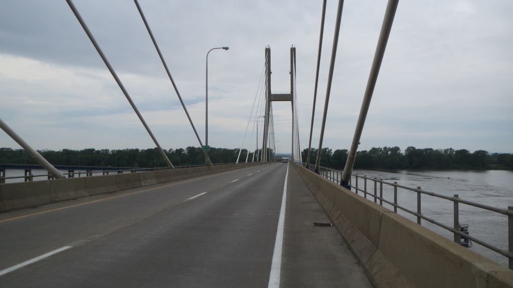 Endlich raus aus Illinois: Hinter dem Mississippi River wartete Missouri darauf, von mir durchquert zu werden