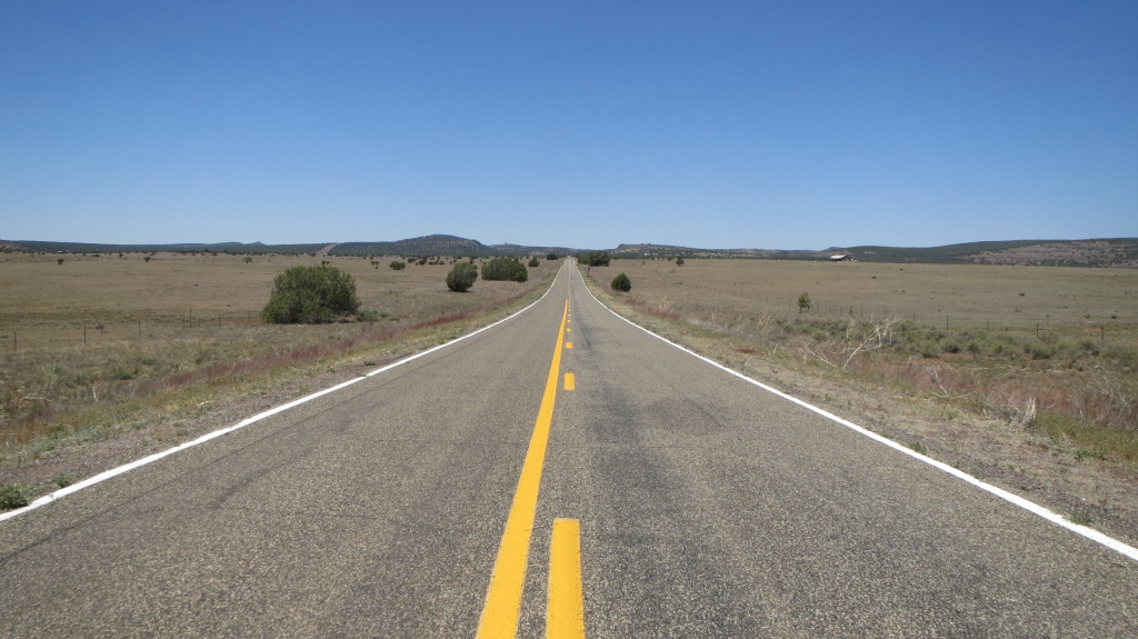 Ja, auch die Route 66 ist eine ganz normale Straße. Heute sogar mit ziemlich fiesen Anstiegen