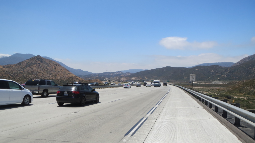 Endlich über den Berg: Auf dem kurzen Stück Interstate ging es wieder mit High-Speed voran